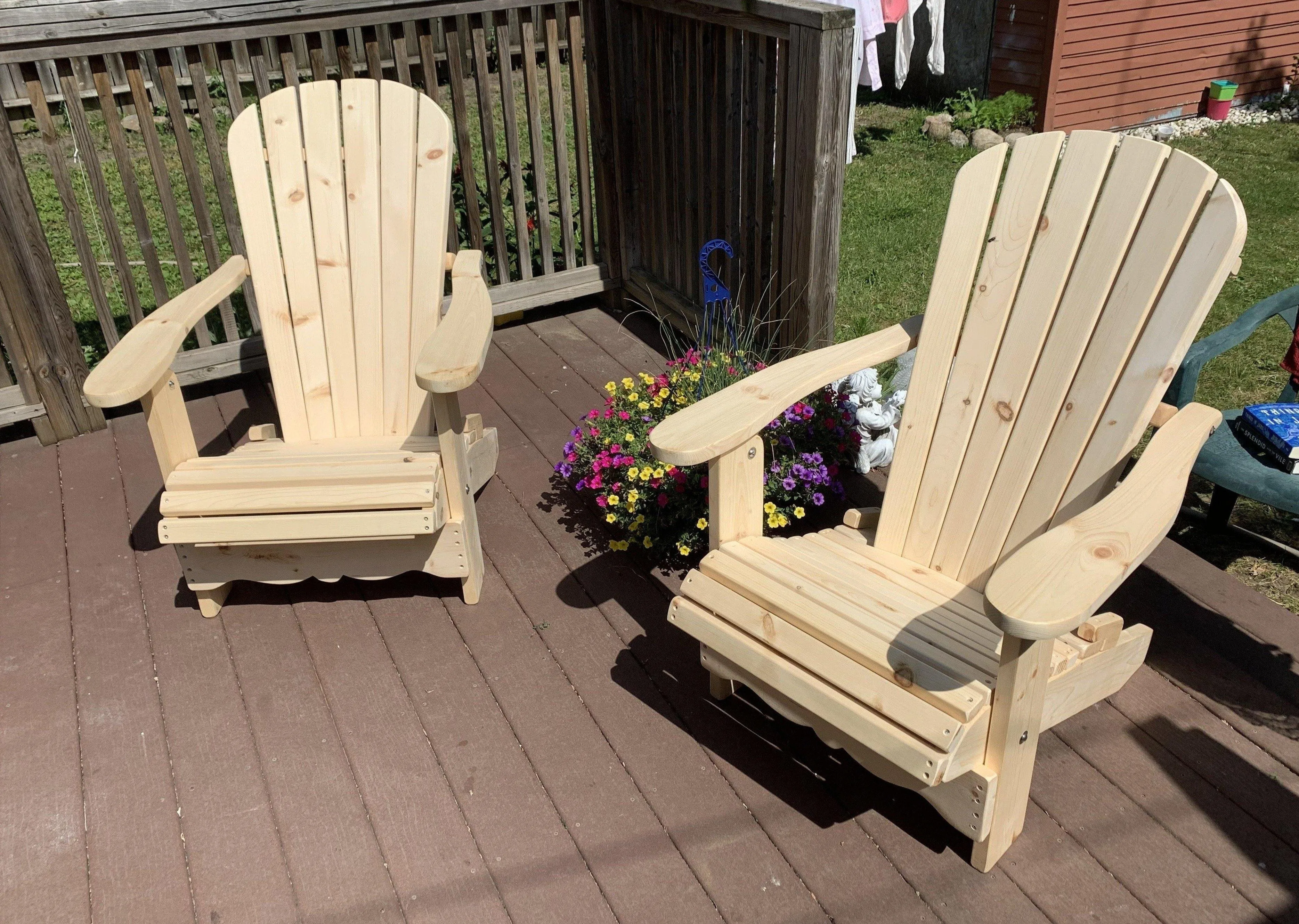 -Wooden Classic Adirondack Chair (Standard)