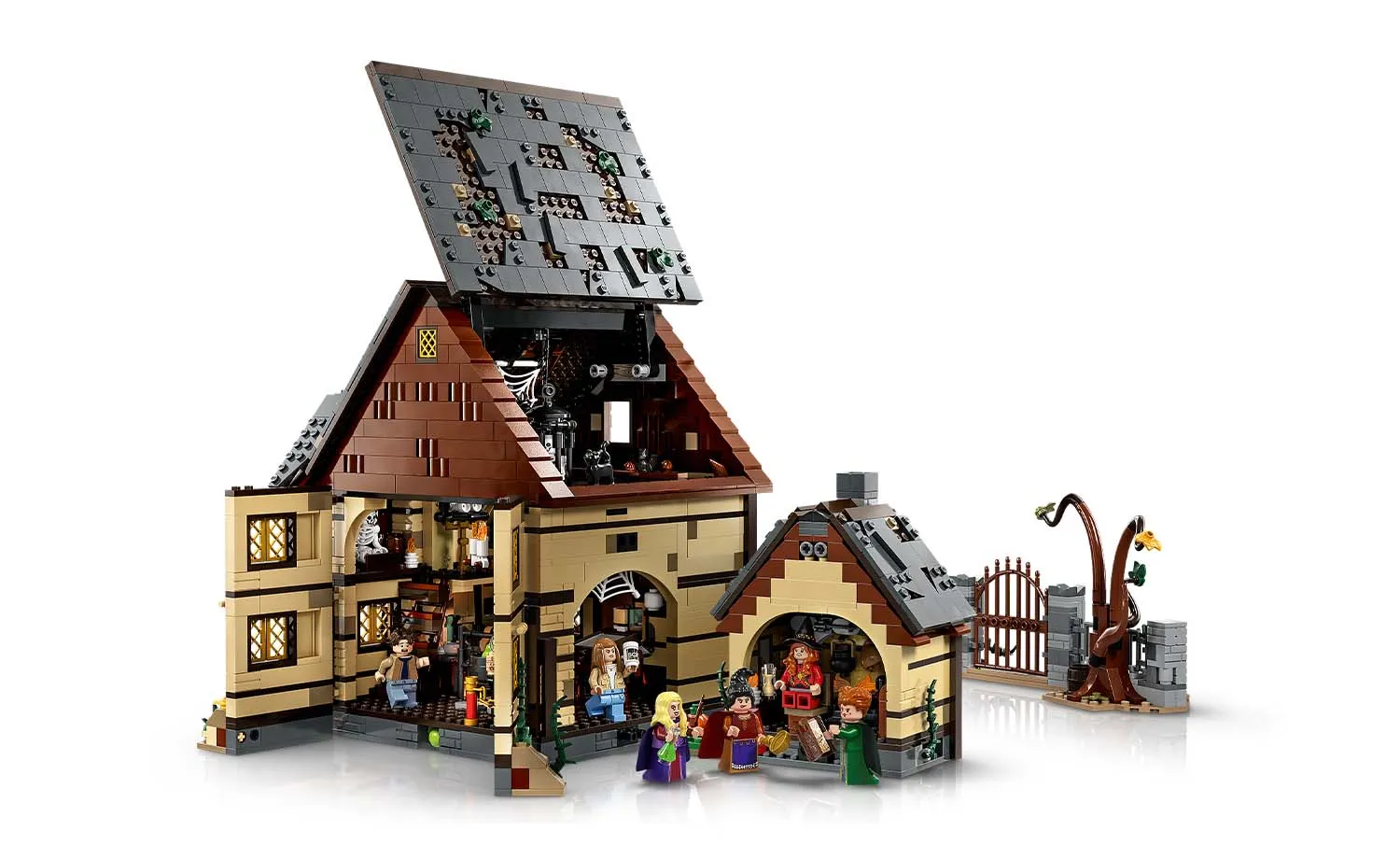 21341 | LEGO® Ideas | Disney Hocus Pocus: The Sanderson Sisters' Cottage