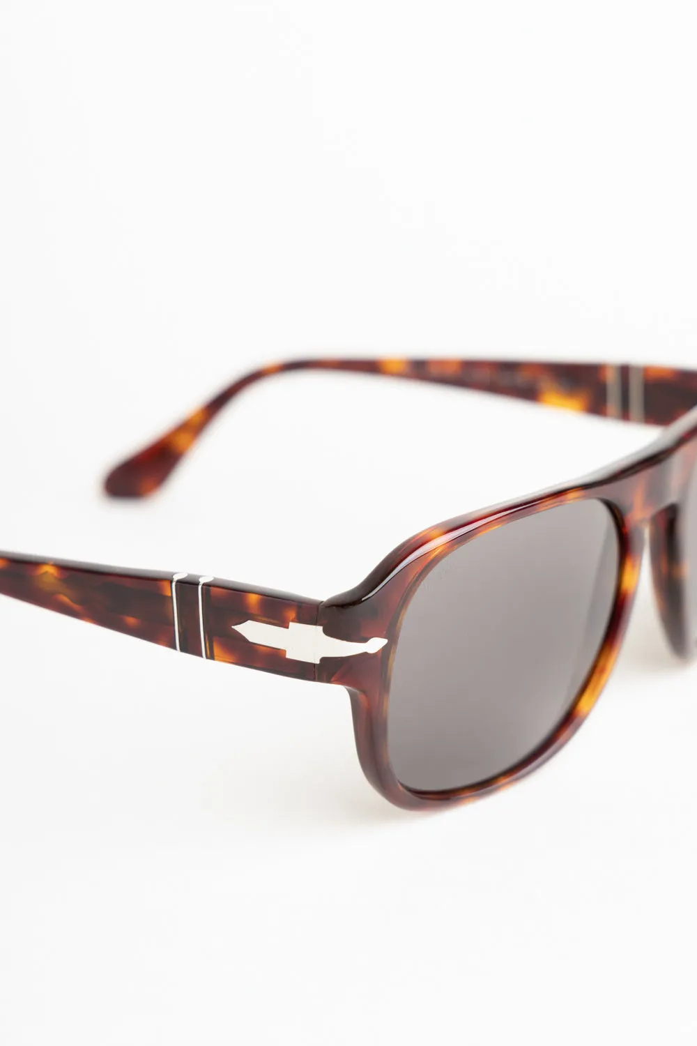 Black Havana Squared Pilot Sunglasses