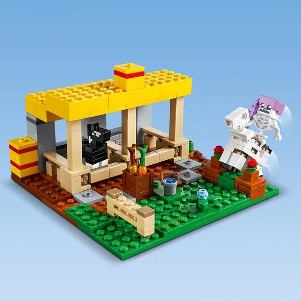 LEGO Minecraft The Horse Stable 21171 Building Toy Featuring a Skeleton Horseman (241 Pieces)