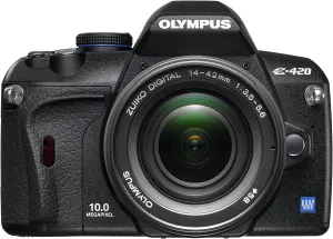 Olympus E-420 SLR Digital Camera with 14-42mm f/3.5-5.6 Zuiko Lens