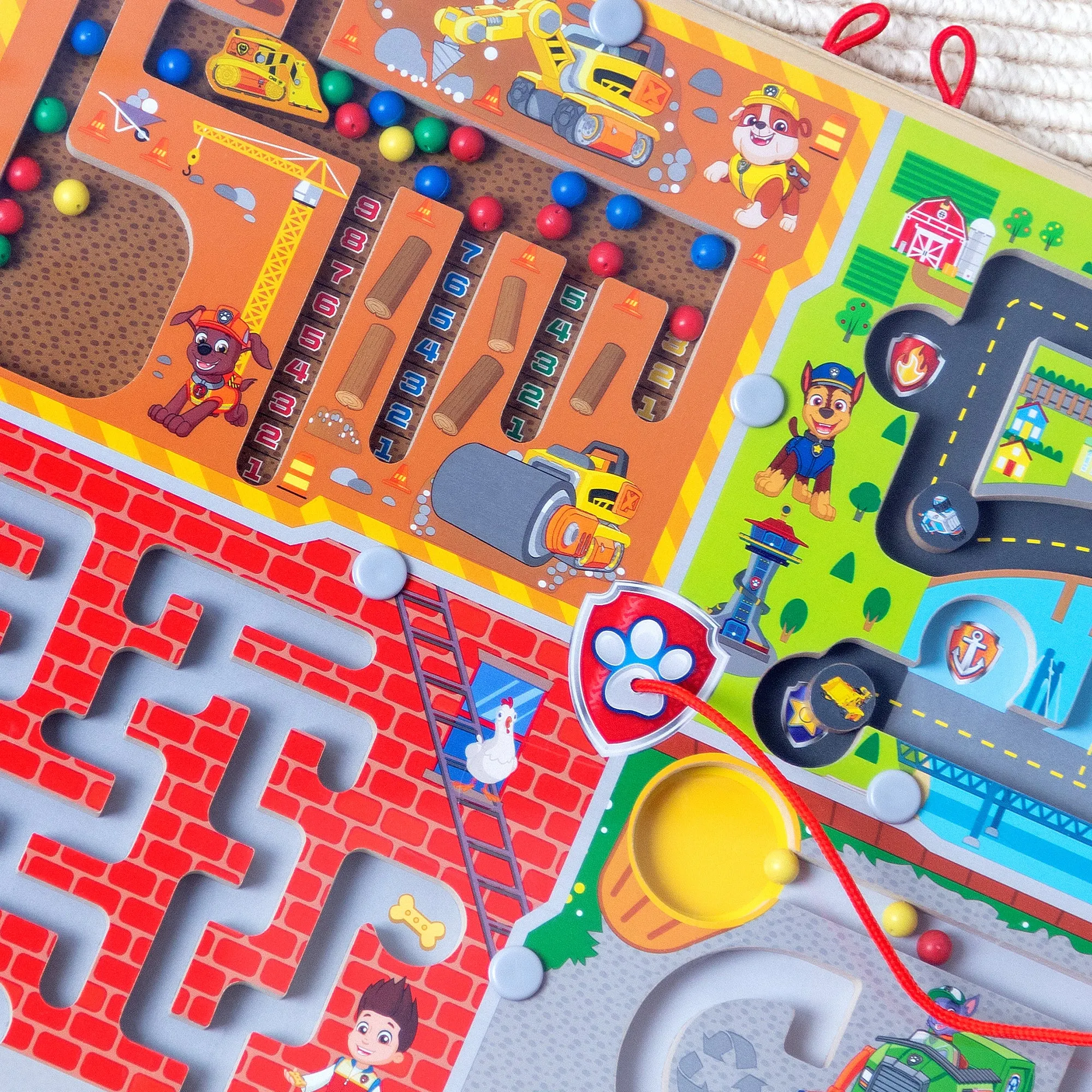 PAW Patrol Wooden 4-in-1 Magnetic Wand Maze Board